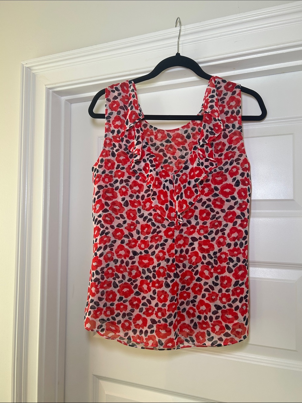 CAbi Flipside Floral Reversible Tank, Coral, Red & Blue Floral Tank, size S
